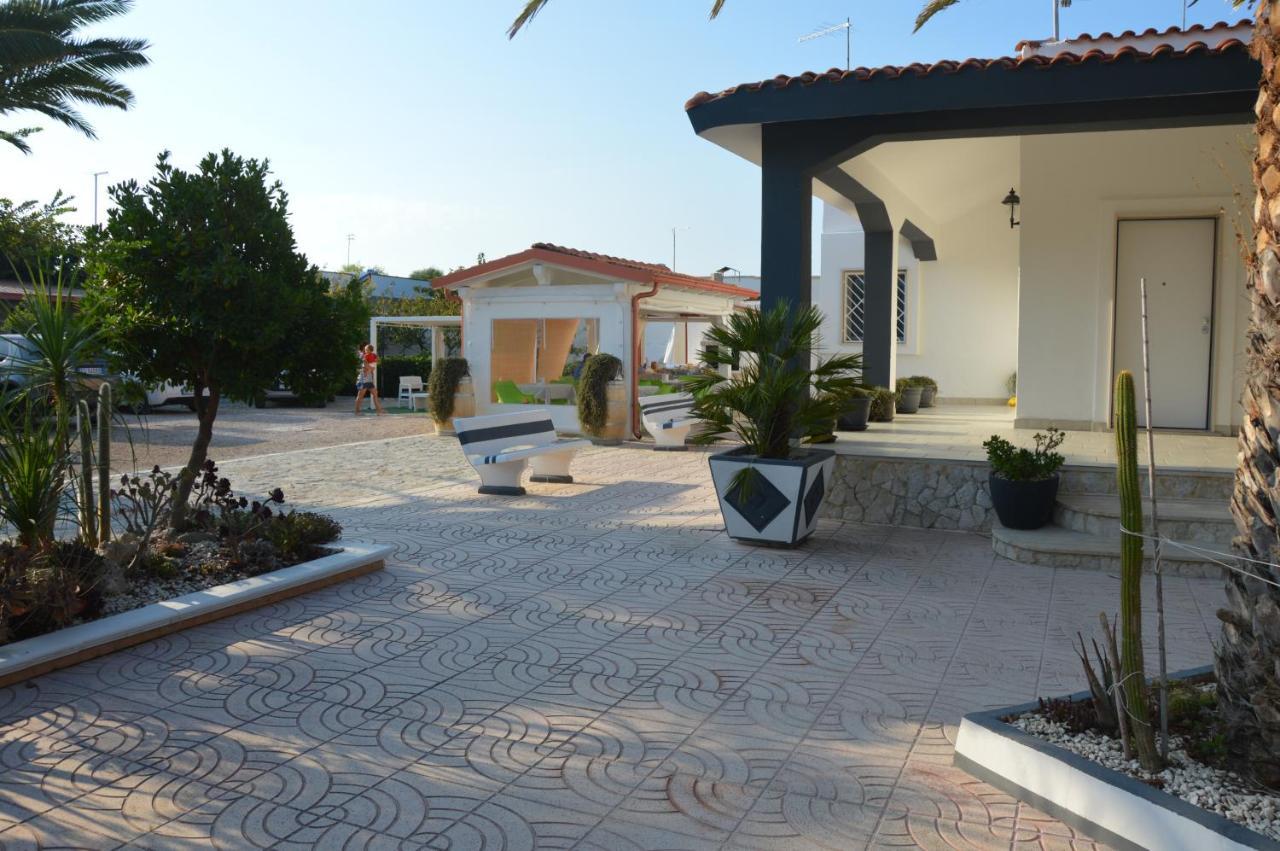 B&B Poseidon Punta Prosciutto Exterior photo